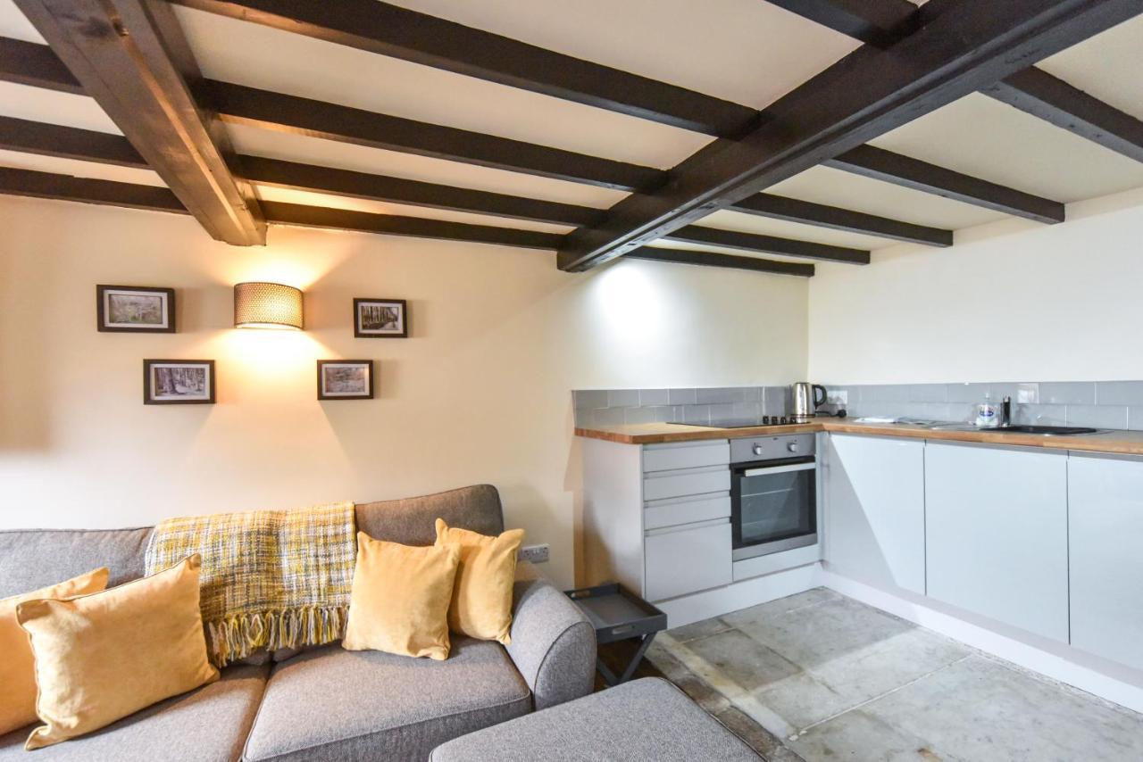 Chatterbox Cottage Wirksworth Exterior photo